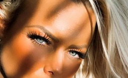 Victoria Fox